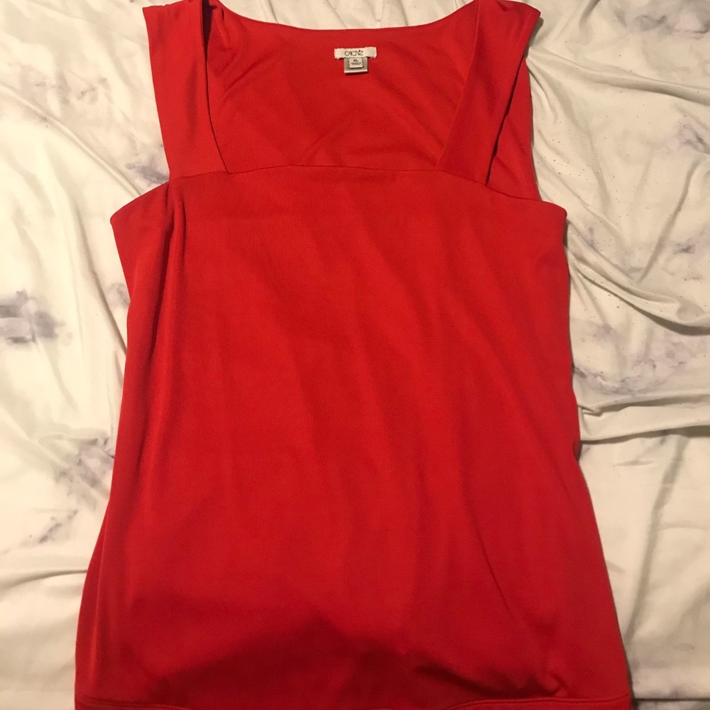 Xl women’s shirt.